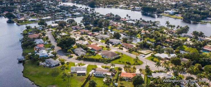 Lake Clarke Shores Florida Location and History