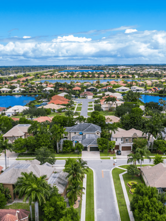 Versailles Wellington Florida Homes for Sale