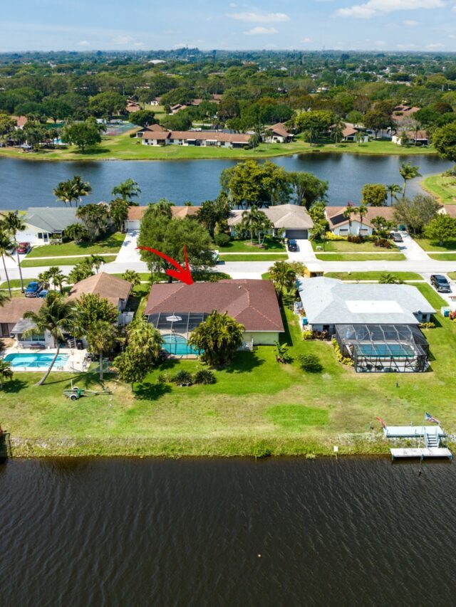 Dos Lagos Home for Sale  in Boynton Beach FL | 59 Vista Del Rio