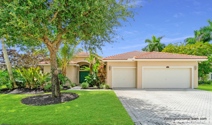 Grand Isles Home for Sale in Wellington FL - 11715 Waterbend Ct