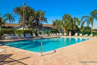 Meadowland Cove Wellington FL Real Estate and Community Guide Meadowland Cove Homes for Sale in Wellington Florida - Community Pool