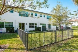 Andalucia Lake Worth FL Homes for Sale & Real Estate Andalucia Lake Worth Florida Townhome Backyards